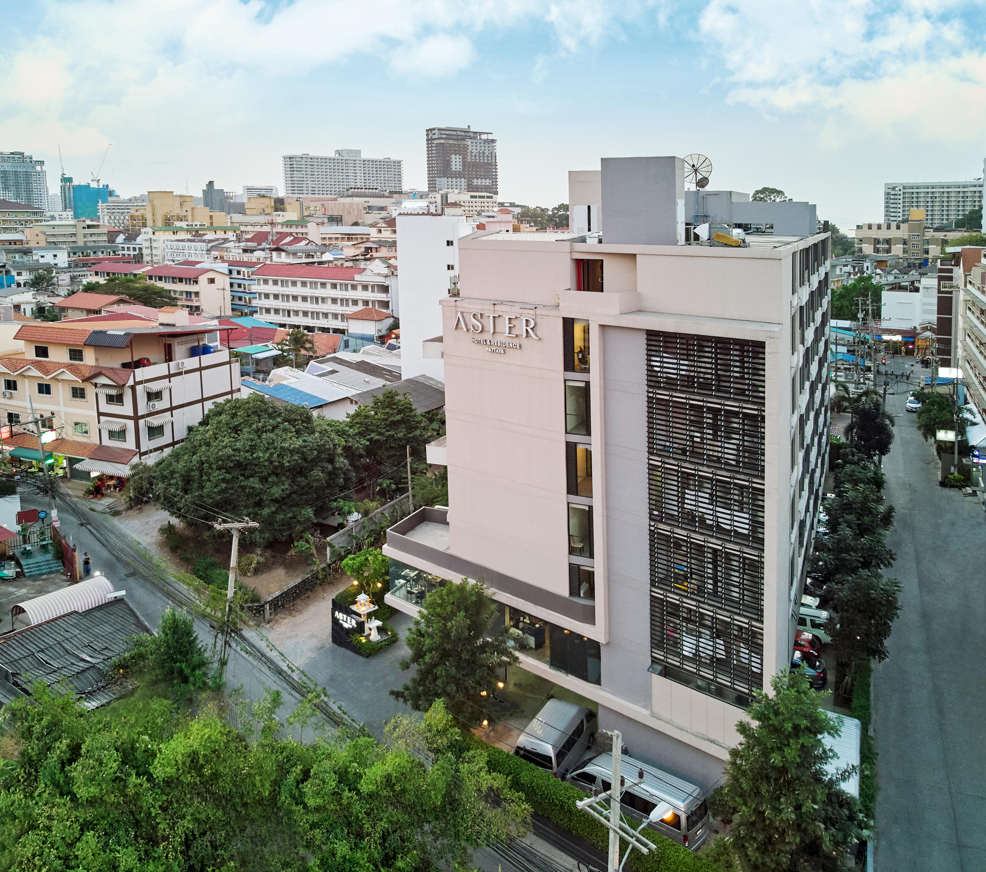 Aster Hotel And Residence By At Mind Pattaya Extérieur photo